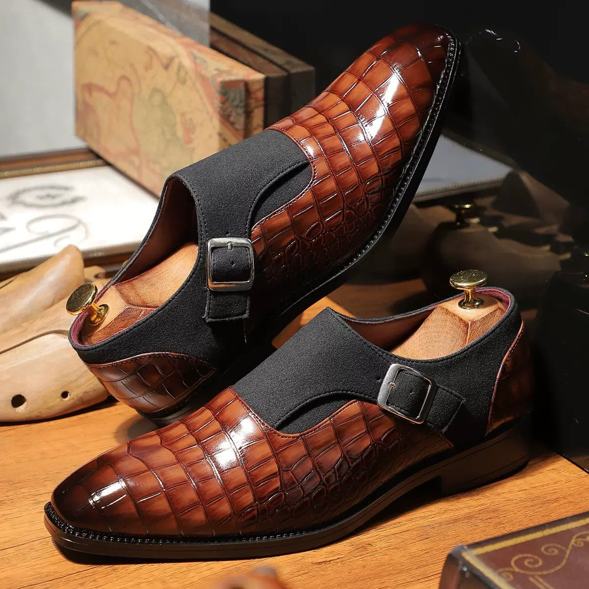 Men's Croc Embossed Dress Shoe